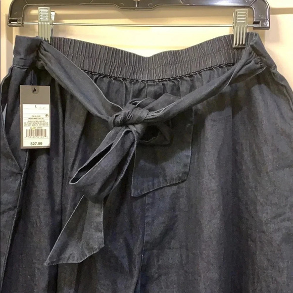 Mossimo Wide Leg Crop Culottes Pants with Tie - Picture 2 of 5